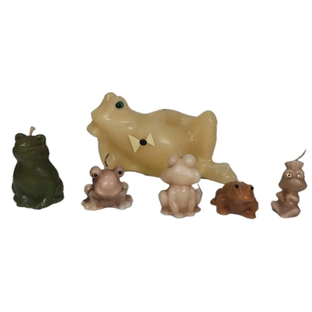 6 Vintage Wax Frog Candles With Unused/Unburned Wicks. Retro Collection